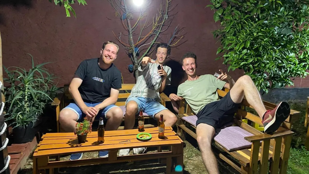 The Hood - Shkodra Backpackers Hostel Shkoder