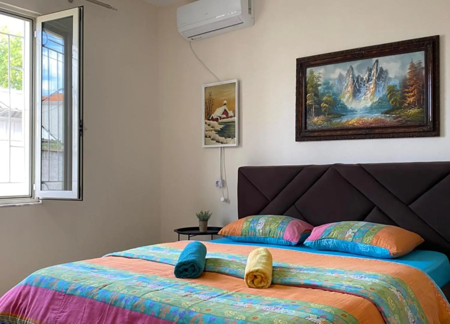 The Hood - Shkodra Backpackers Hostel